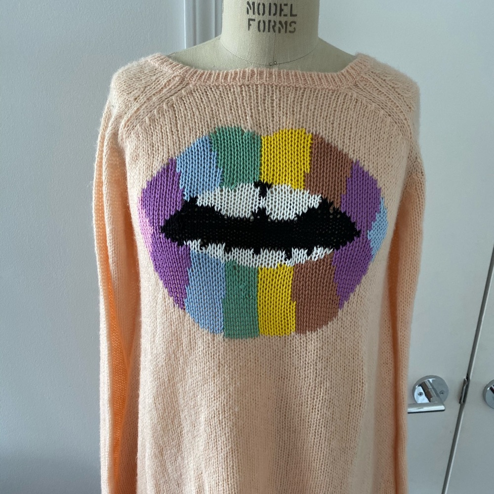 Cashmere sweater
